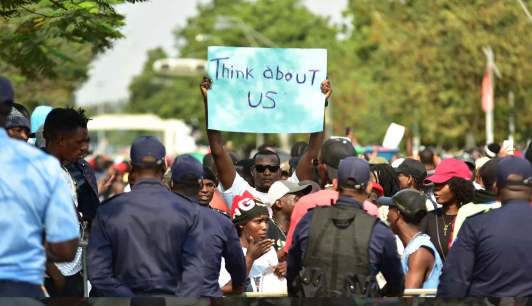 Angola : 2000 manifestants à Luanda contre la hausse du coût de la vie