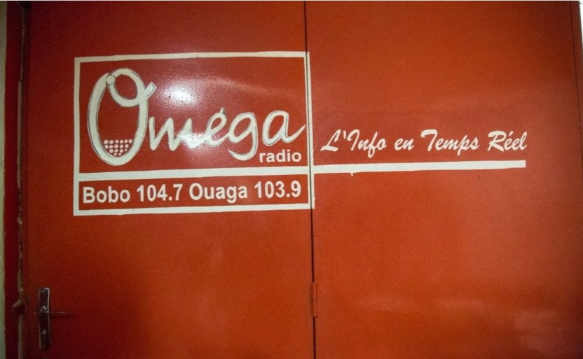 Burkina Faso : Radio Oméga suspendue pour avoir qualifié le pouvoir de  » junte  »