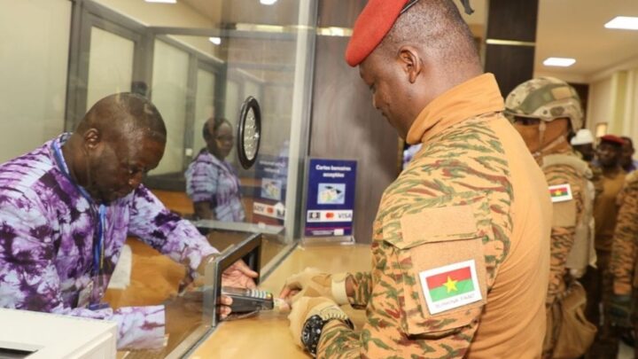 Nuit sous tension au Burkina Faso après des soupçons de coup d’État