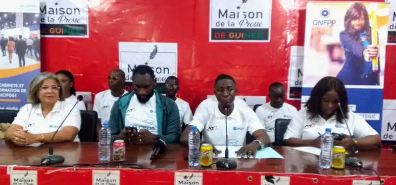 Cabinet AT-CONSEILS : Lancement officiel du Salon des Cabinets et Instituts de Formation de Guinée (SALCIFOG)