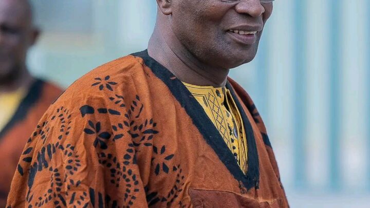 Mamadi Doumbouya confie la structuration du mouvement GMD à Bah Oury