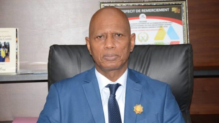 Boubacar Yacine Diallo restaure l’autorité journalistique et rend à la presse sa dignité