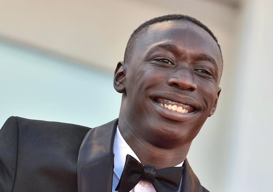 Star de TikTok, Khaby Lame cède son entreprise pour près d’un milliard de dollars