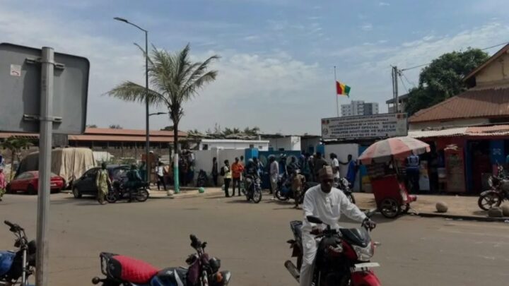 Tirs nourris à Kaloum : panique au centre administratif de la Guinée