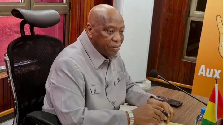 Rapatriement des Guinéens d’Allemagne : Morissanda Kouyaté met en cause l’ancien régime d’Alpha Condé