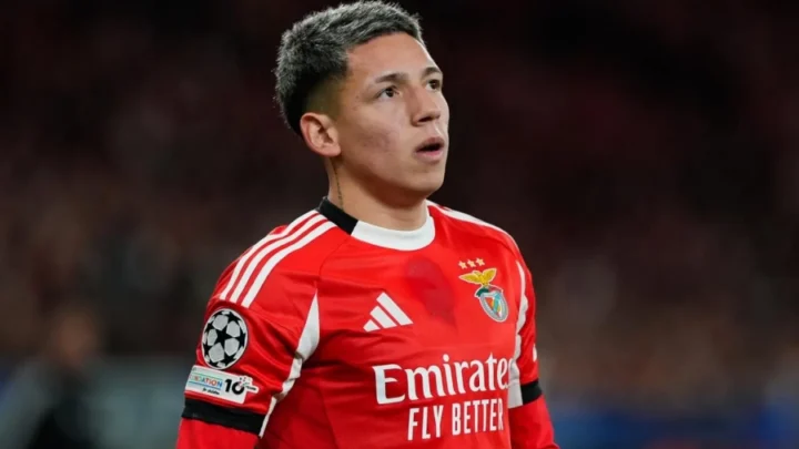 Ligue des champions : l’UEFA suspend provisoirement Gianluca Prestianni après des insultes envers Vinícius Jr