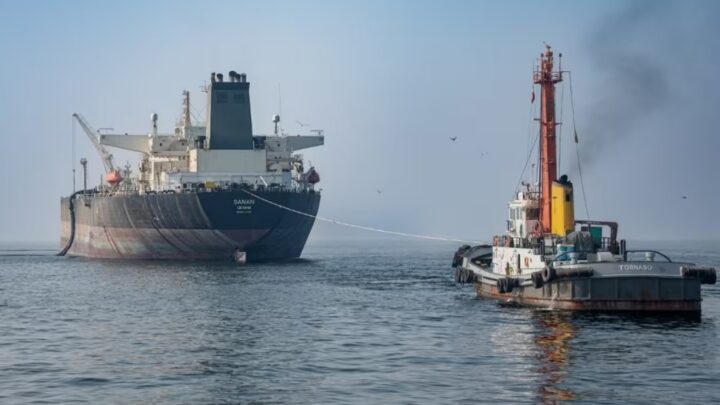 Les Gardiens de la Révolution iraniens promettent de bloquer le pétrole du Moyen-Orient « jusqu&rsquo;à nouvel ordre »