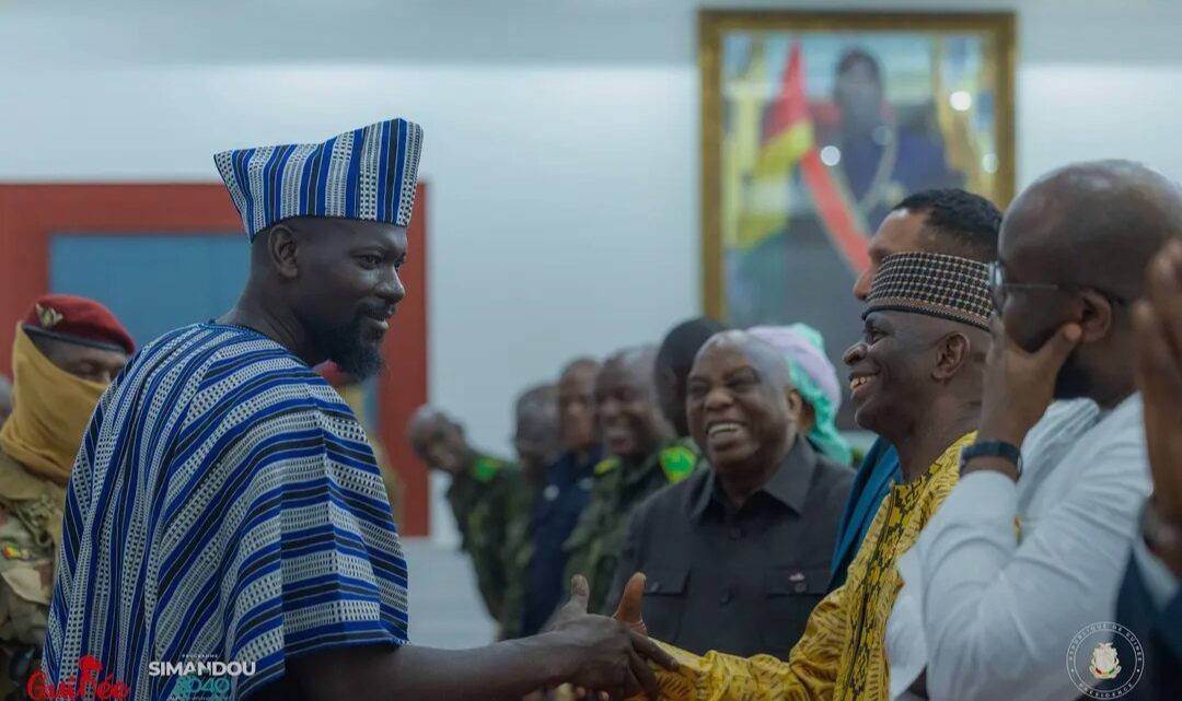 Guinée : Mamadi Doumbouya préside une réunion exceptionnelle du Conseil Supérieur de Défense Nationale