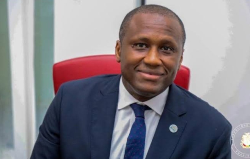 Mamadi Doumbouya confirme les dirigeants de la Banque centrale de Guinée