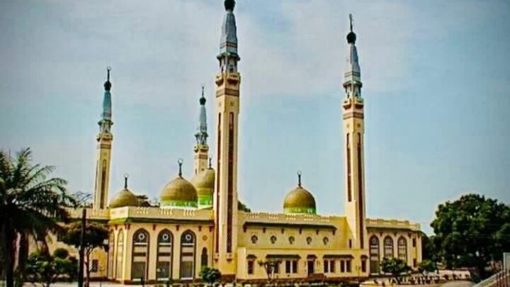 Aïd el-Fitr en Afrique de l’Ouest : pourquoi la lune ne se lève pas le même jour ?