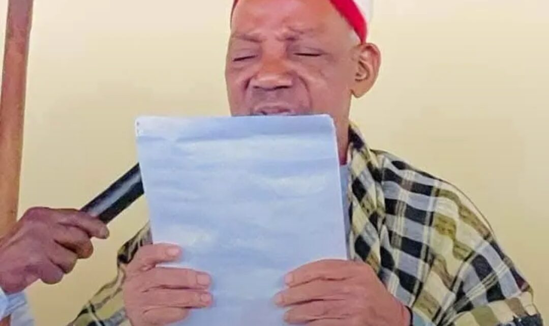 Alpha Condé salue la mémoire du grand imam de Kankan et déplore une « perte immense »