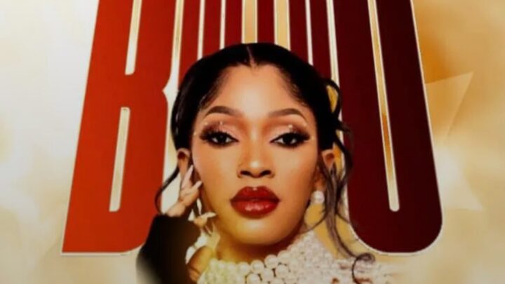 Retrait choc : Djelikaba Bintou annonce quitter la musique sur fond de tensions personnelles