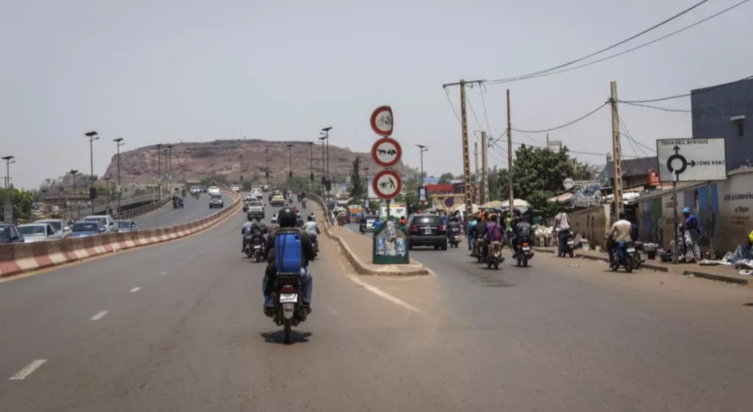 Mali : le JNIM impose un blocus progressif autour de Bamako