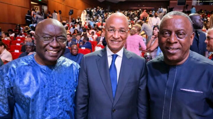 Cellou Dalein Diallo présent à Dakar pour le centenaire d’Abdoulaye Wade