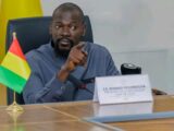 Guinée : Mamadi Doumbouya interdit l’exportation de l’or brut et impose le raffinage local
