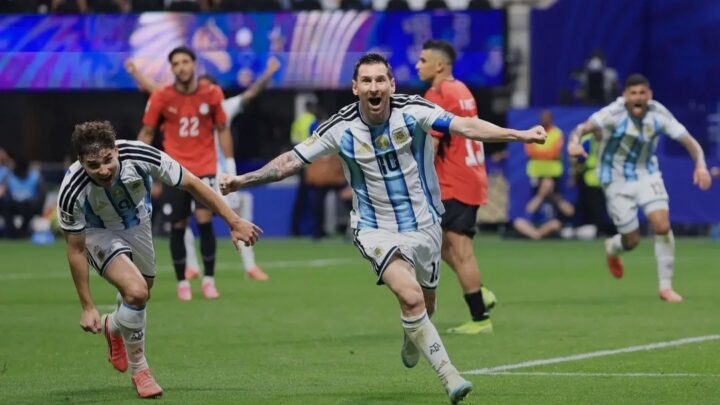 Mondial 2026 : menée 2-0, l’Argentine renverse l’Égypte et file en quarts