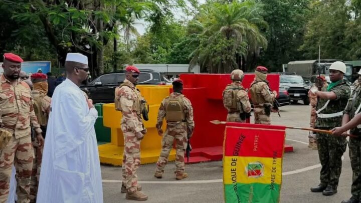 Mamadi Doumbouya rend un dernier hommage à Hadja Andrée Touré à Bellevue