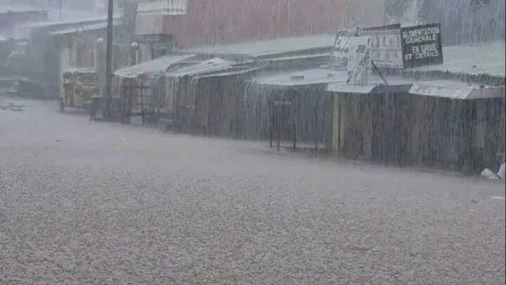 Alerte inondations à Conakry : plusieurs routes et ponts impraticables après les fortes pluies