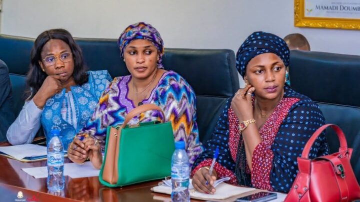 Guinée : la Primature valide un cadre stratégique intégré contre le VIH, la tuberculose et les hépatites