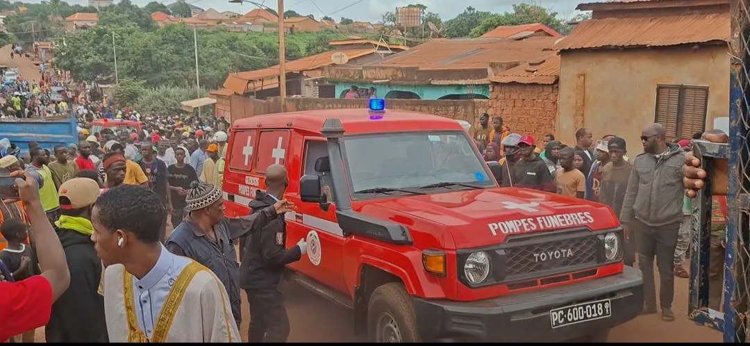 Labé : un camion-benne tue deux femmes dans un accident à Daka