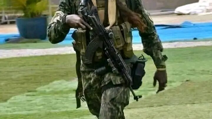Guinée : 173 militaires radiés pour désertion, dont Michel Lamah des Forces spéciales