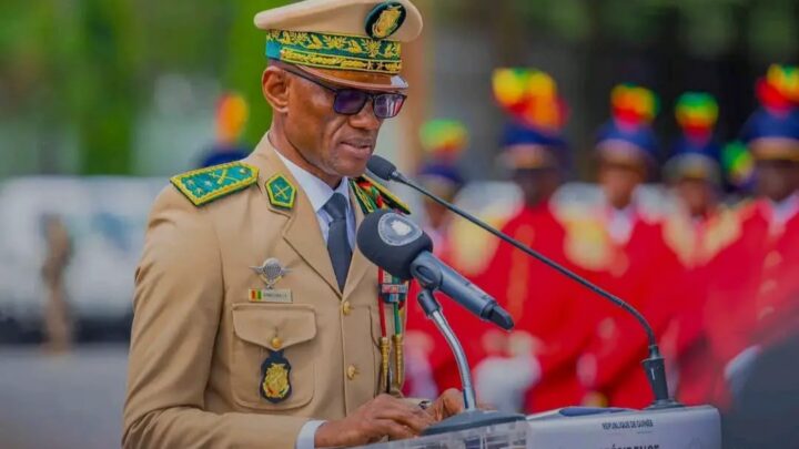 Départ en congé de Mamadi Doumbouya : l&rsquo;armée réaffirme sa loyauté et met en garde contre toute tentative de déstabilisation