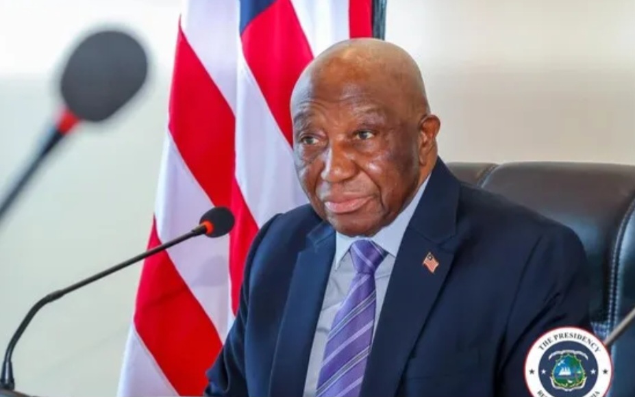 Liberia : après une saisie record de cocaïne, le président remplace le patron de l’agence antidrogue
