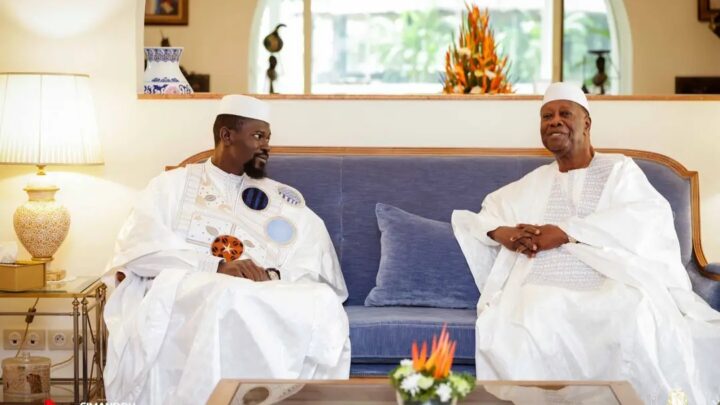 Côte d’Ivoire : Alassane Ouattara reçoit Mamadi Doumbouya pour renforcer la coopération