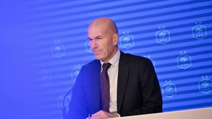 Équipe de France : Zidane dévoile sa première liste avec Mbappé capitaine