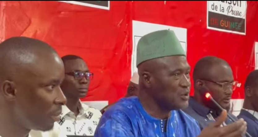 Eau en sachet : Mohamed Kourouma explique les difficultés liées à la transition vers les bidons