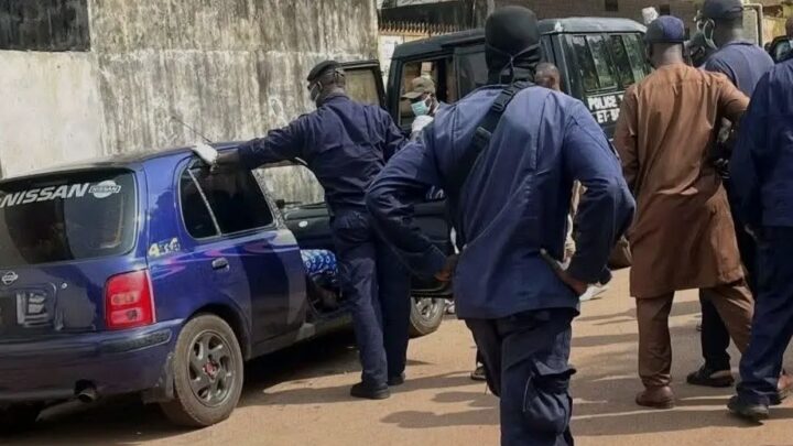 Conakry : deux corps retrouvés dans un véhicule à Petit Simbaya , Mamadou Thug en deuil